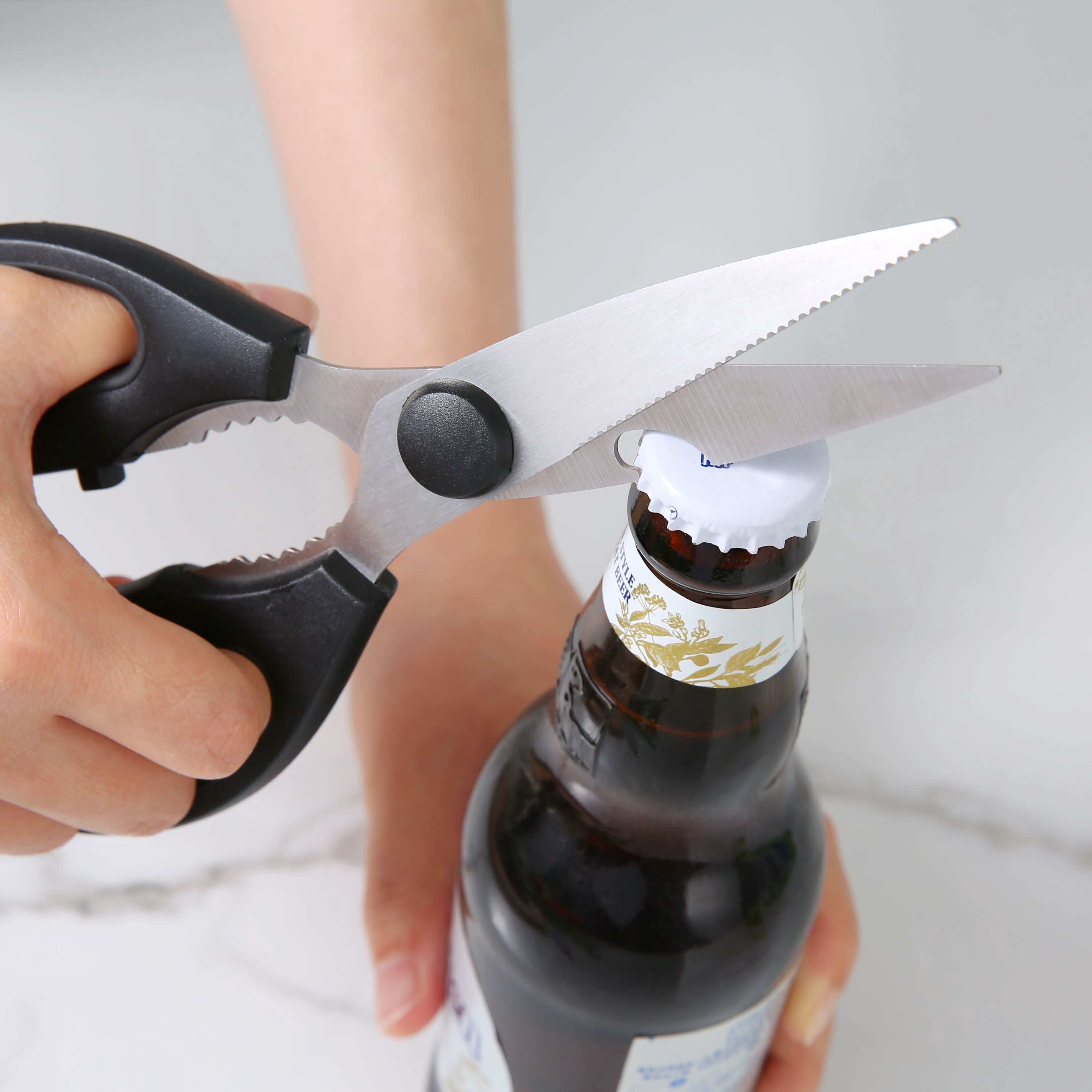 Mainstays Black Handle Stainless Steel Multi-Purpose 8.6in Kitchen Shears - Image 6